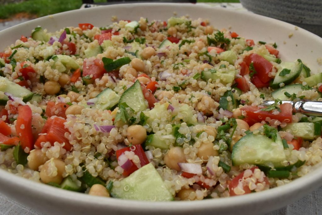 quinoa and chickpea salad